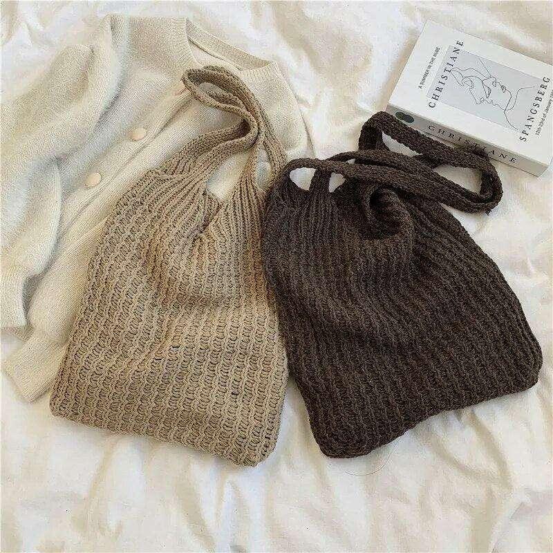 Women's knitted shoulder bag