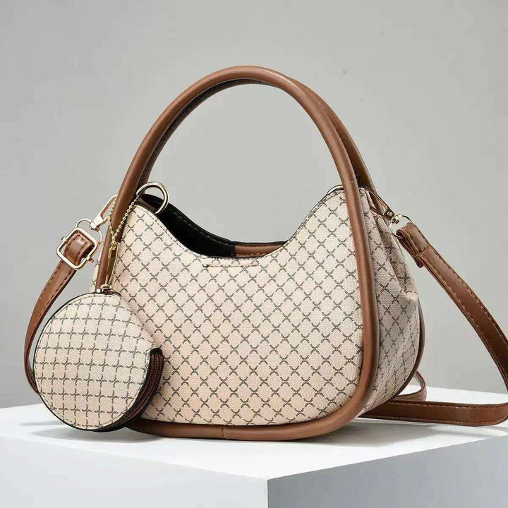 Bag with leather details