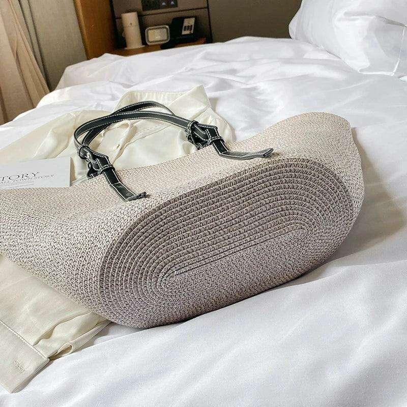 תיק קש אופנתי עם רצועות עור