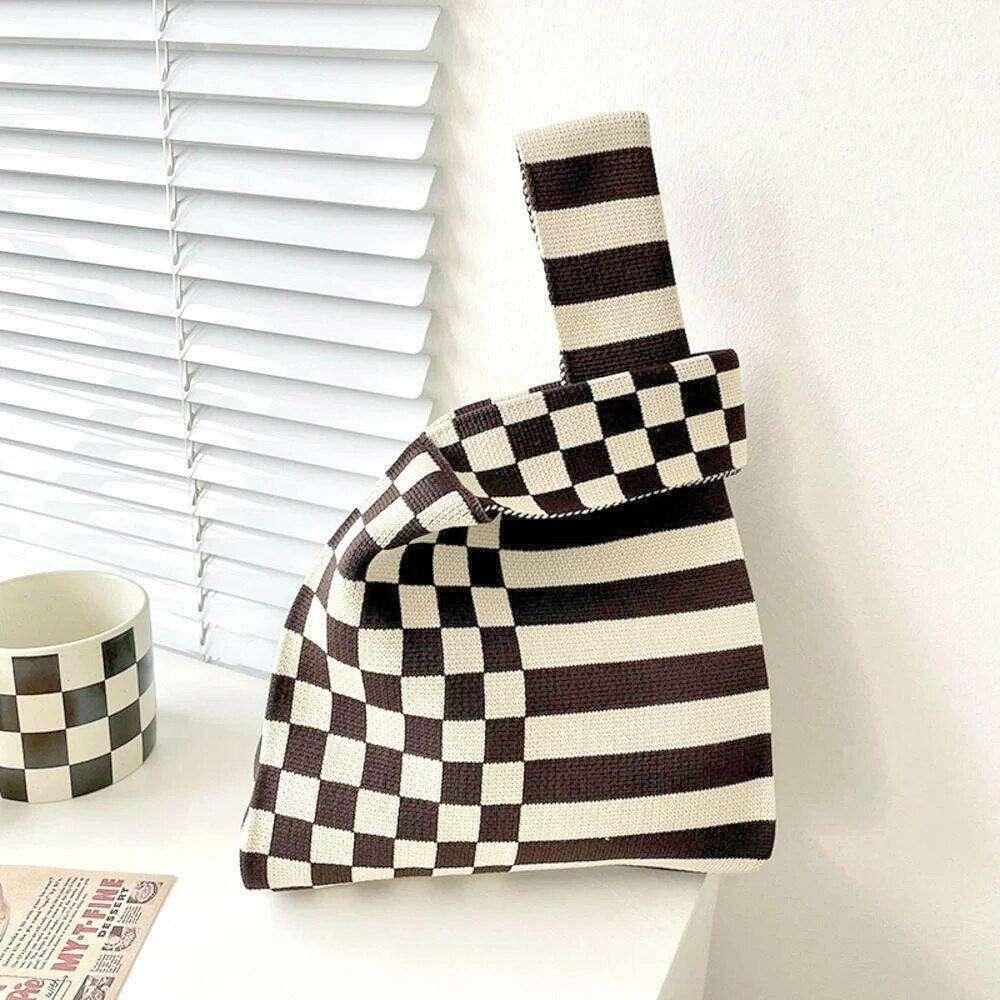 תיק בד עם דוגמת לבבות