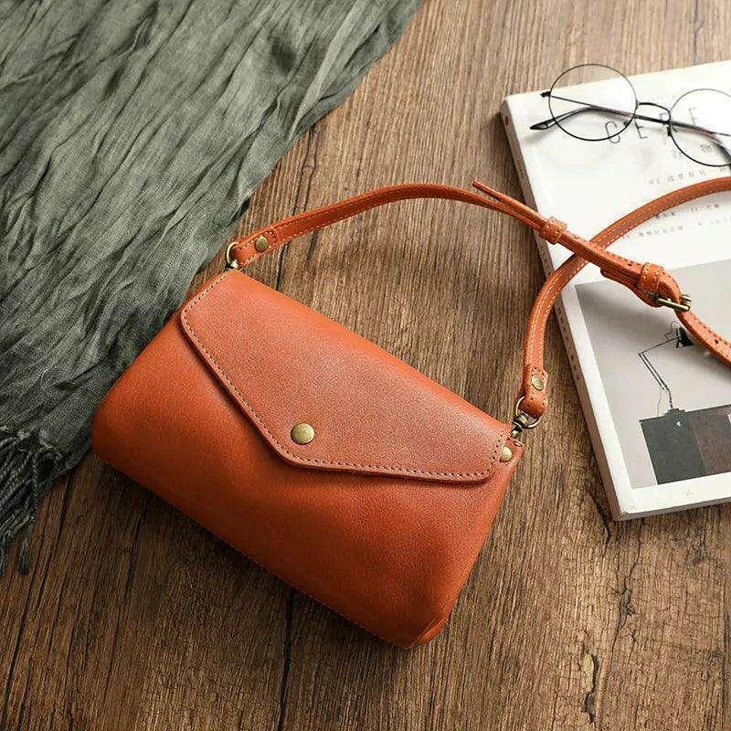 Small leather bag for women