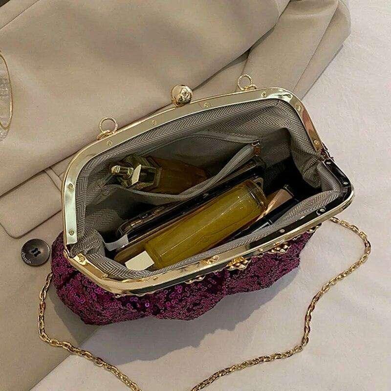 Luxurious evening bag with sequins and gold touches