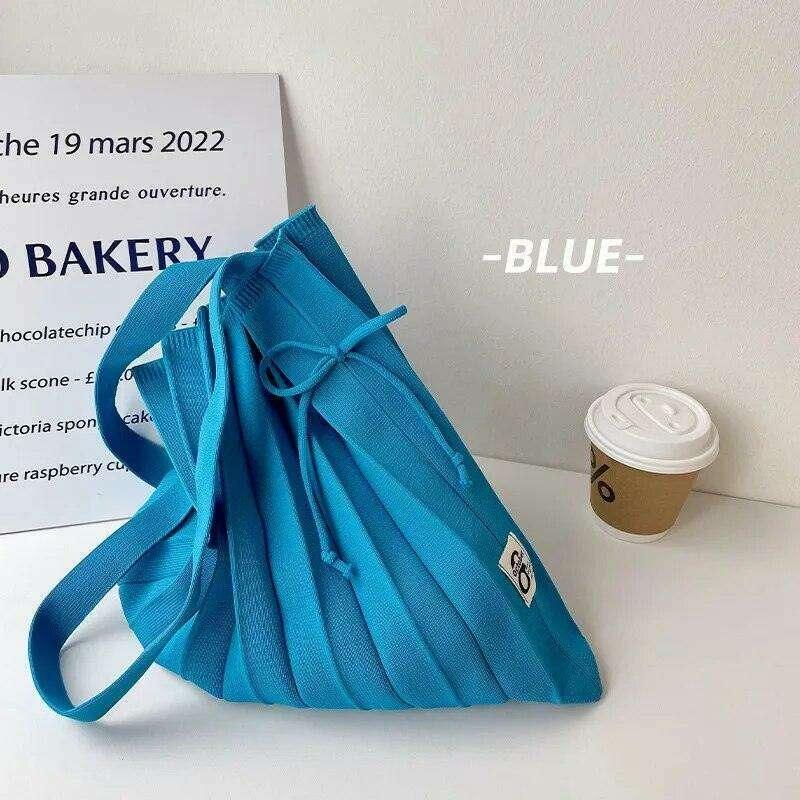 Pleated fabric crossbody bag for women – lightweight design and everyday comfort