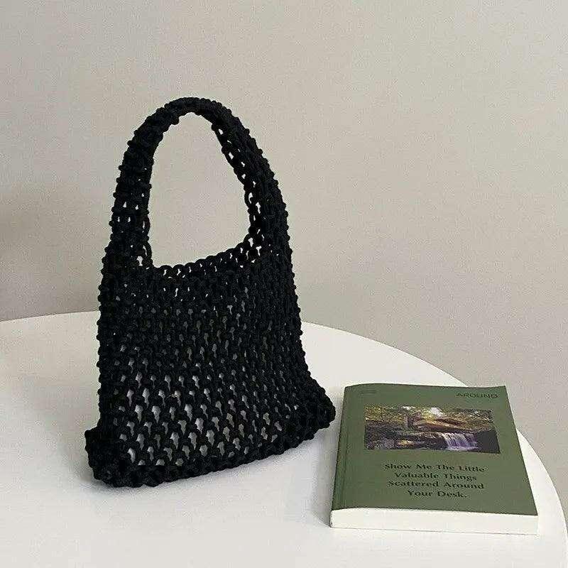 A light and stylish mesh bag