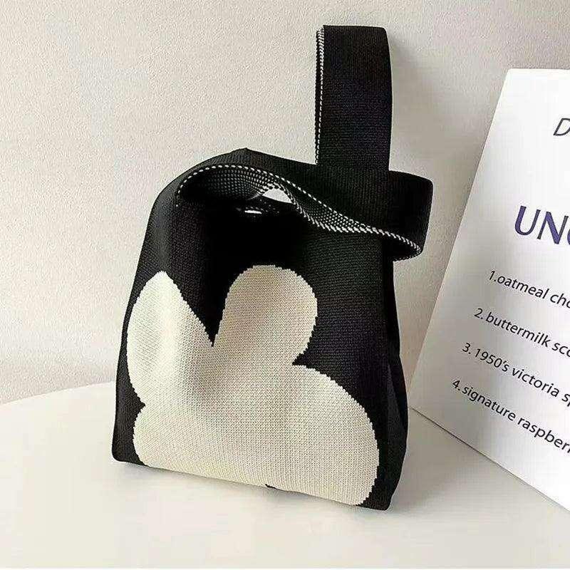 תיק בד ייחודי עם הדפס פרחוני