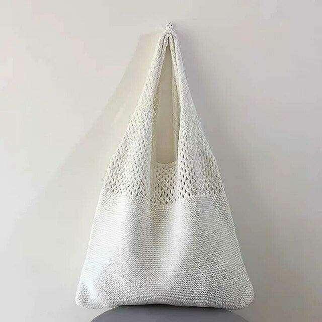 A shoulder bag with a minimalist and comfortable design for women