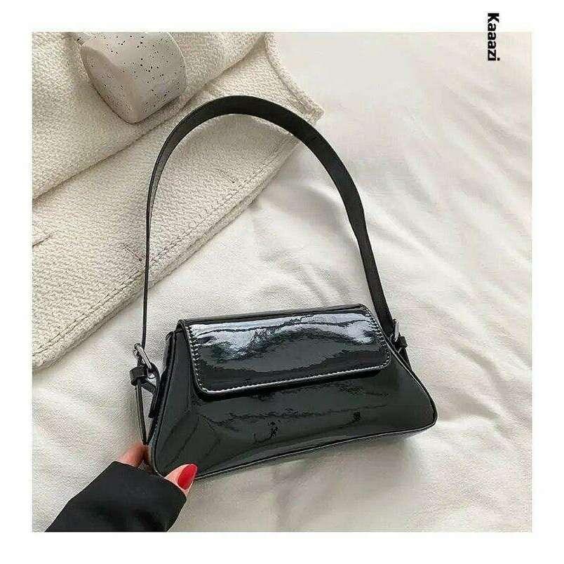 תיק כתף מבריק לנשים