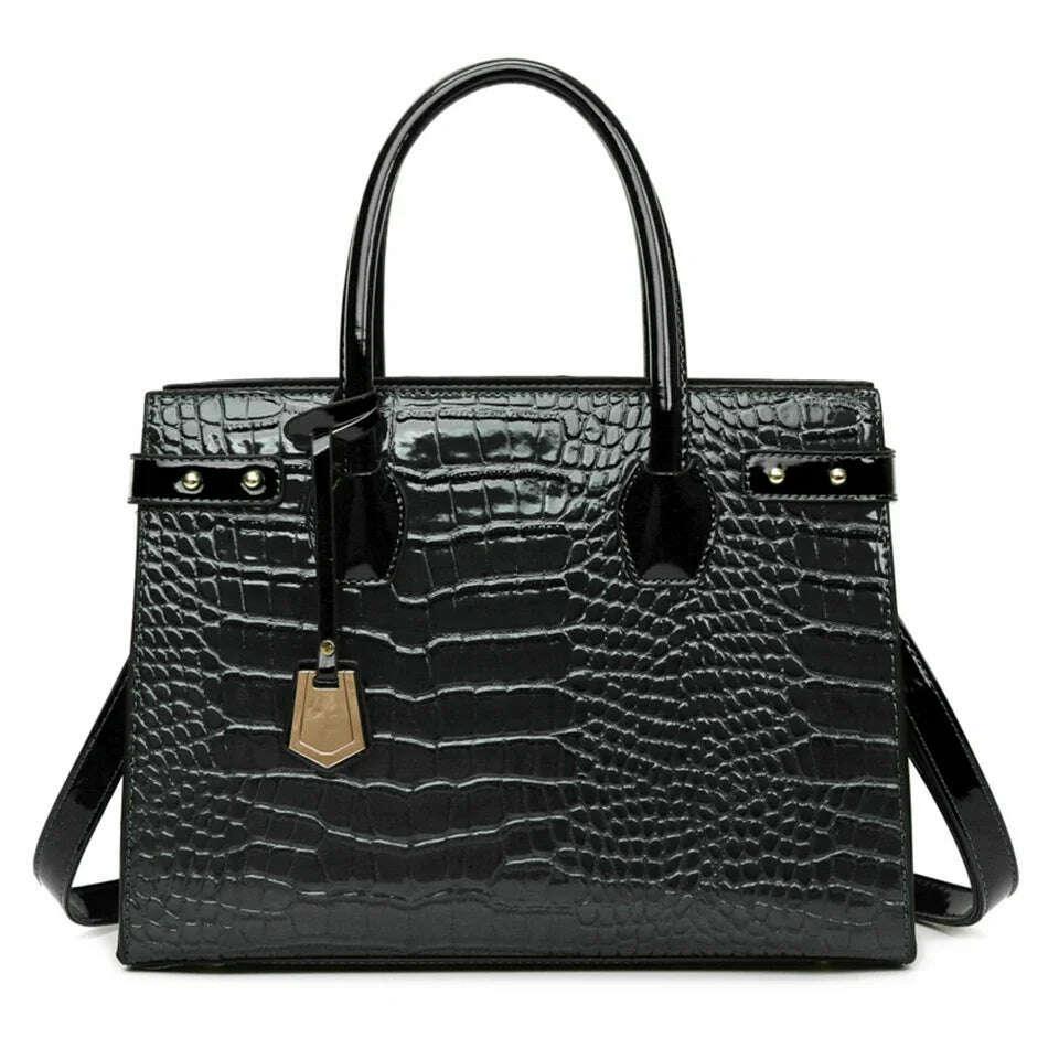 A luxurious handbag for women – style with an unforgettable presence