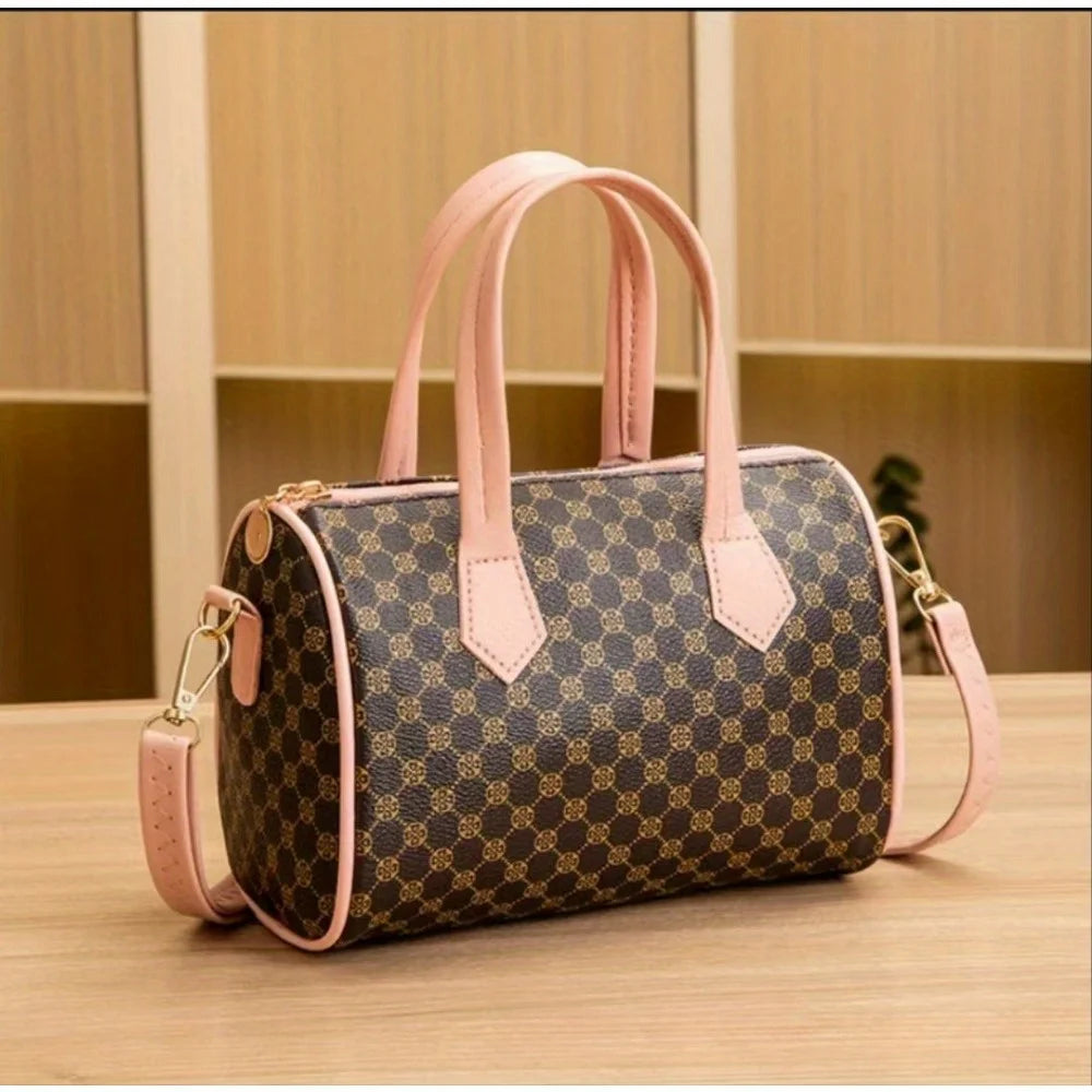 תיק יד בוסטון יוקרתי לנשים – עיצוב קלאסי ונשי