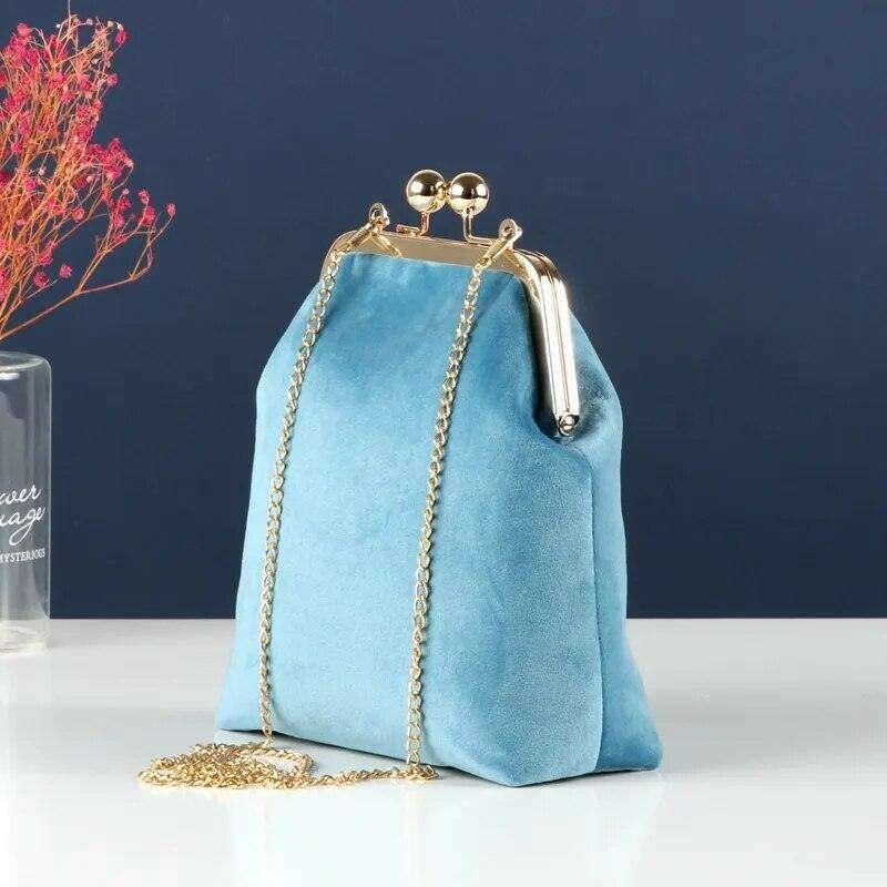Luxury velvet evening bag for women with gold chain