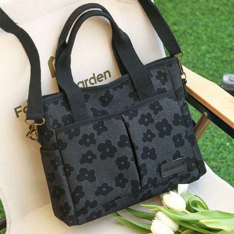 Women's canvas shoulder bag