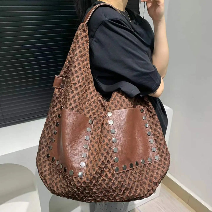 Women's Sport-Elegant Tote Bag | Genuine Leather | Casual and Practical for Everyday