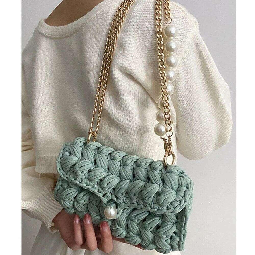 Women's shoulder bag handmade with crocheted rope 