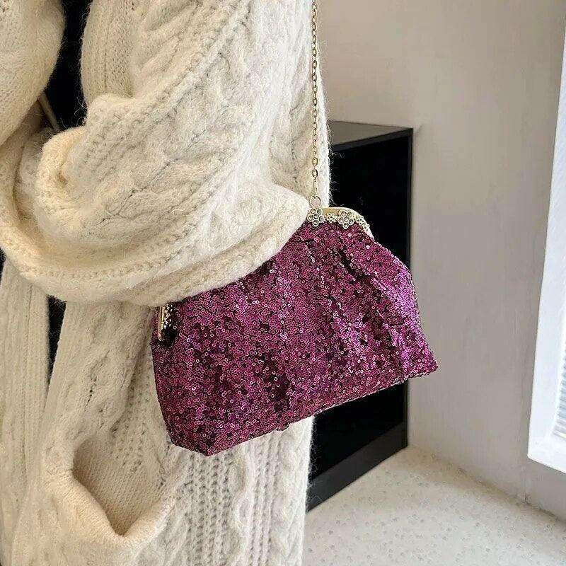 Luxurious evening bag with sequins and gold touches