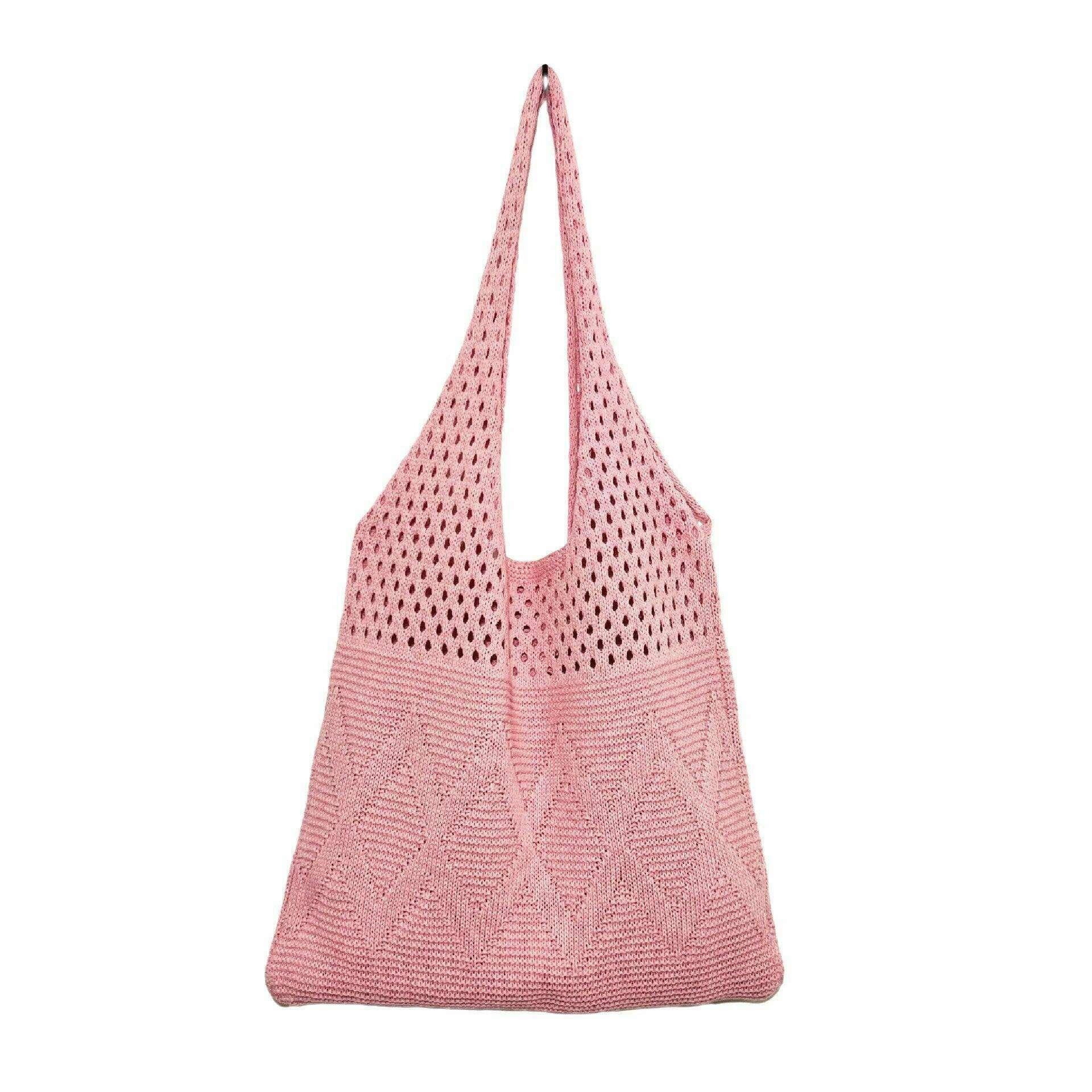 Knitted shoulder bag with an airy design