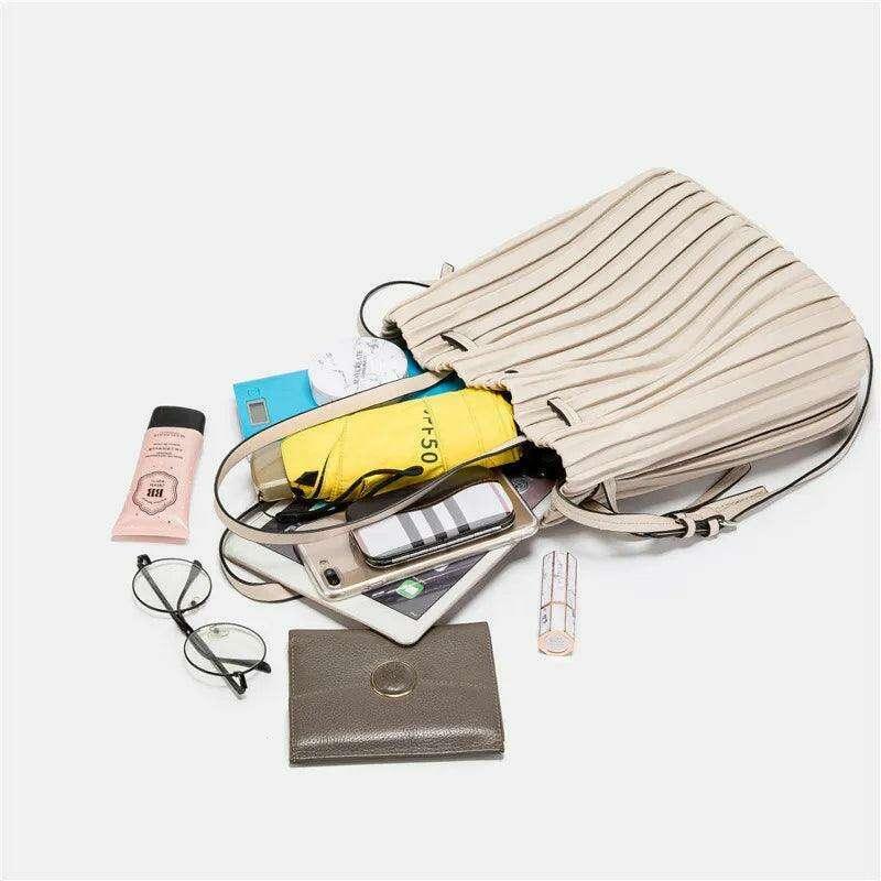 Striped sack bag with a unique and modern design