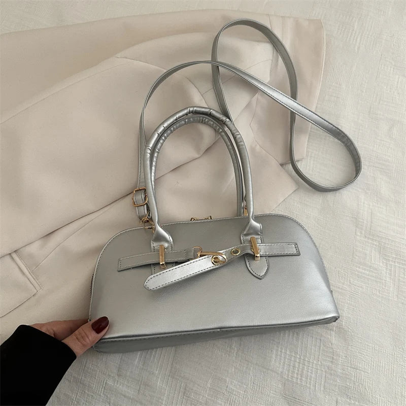 תיק כתף מרופד קטן לנשים