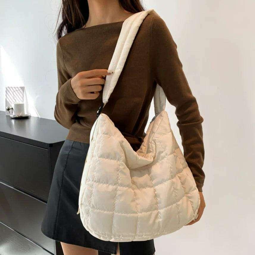 תיק כתף מרופד לנשים