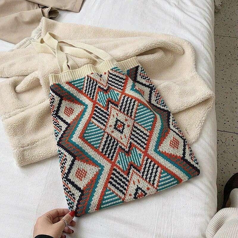 Geometric design textile bag