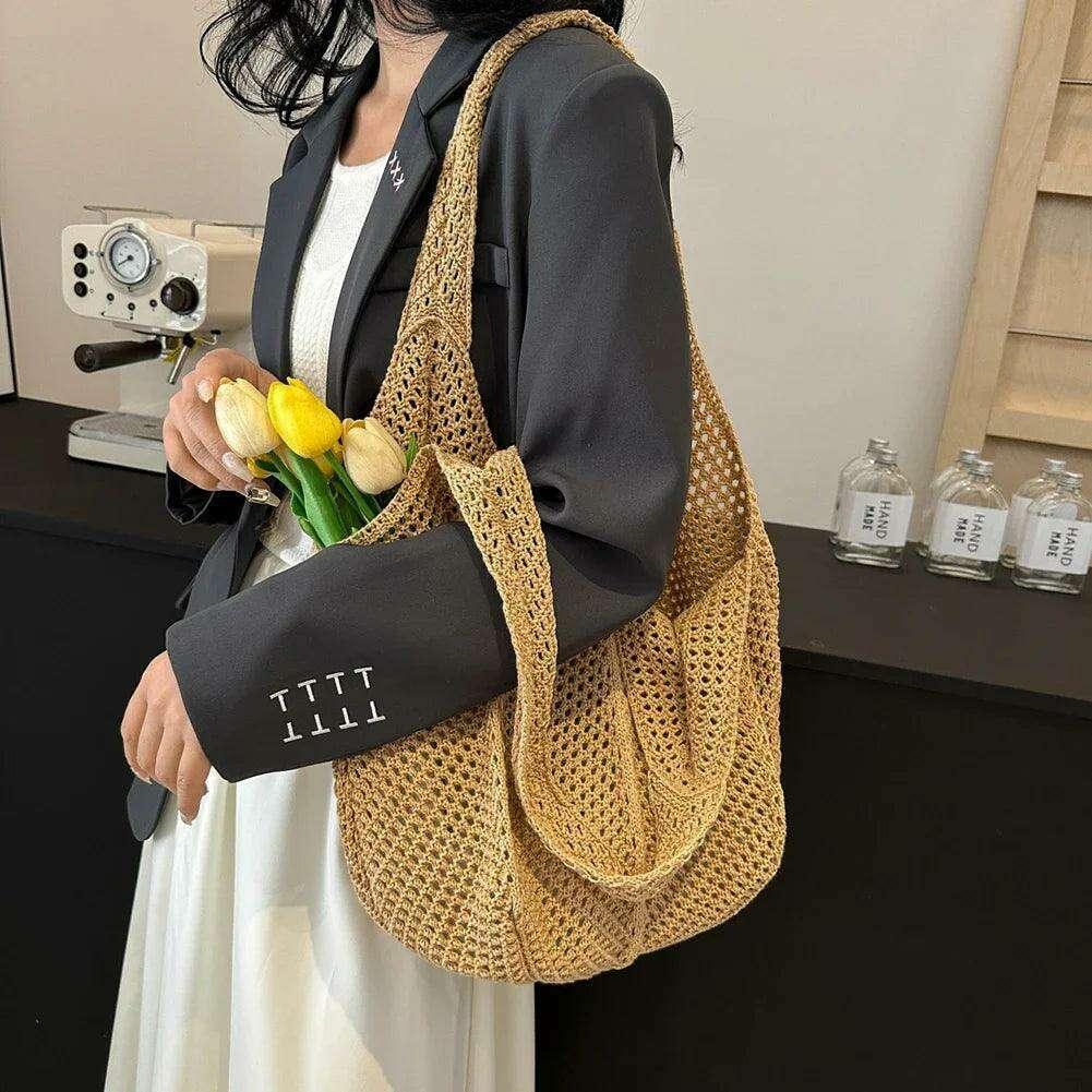 Women's Braided Straw Shoulder Bag
