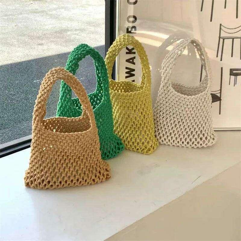 A light and stylish mesh bag