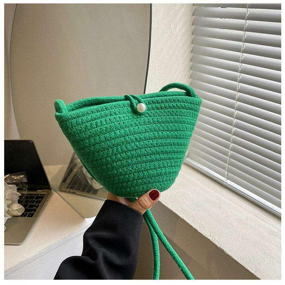 Knitted bag with pearl for women