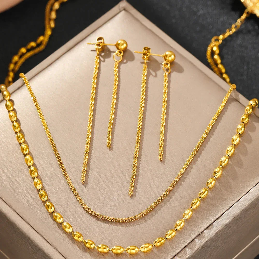 סט תכשיטים לנשים – שרשרת חרוזים עם עגילים תואמים