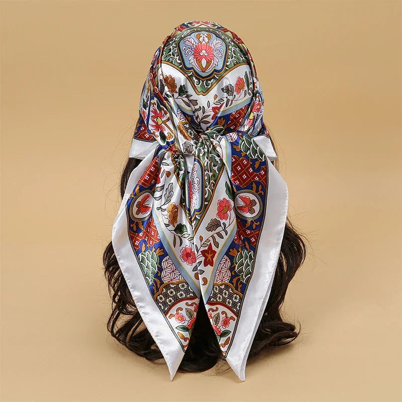 מטפחת סאטן אלגנטית – שיק מודרני לנשים