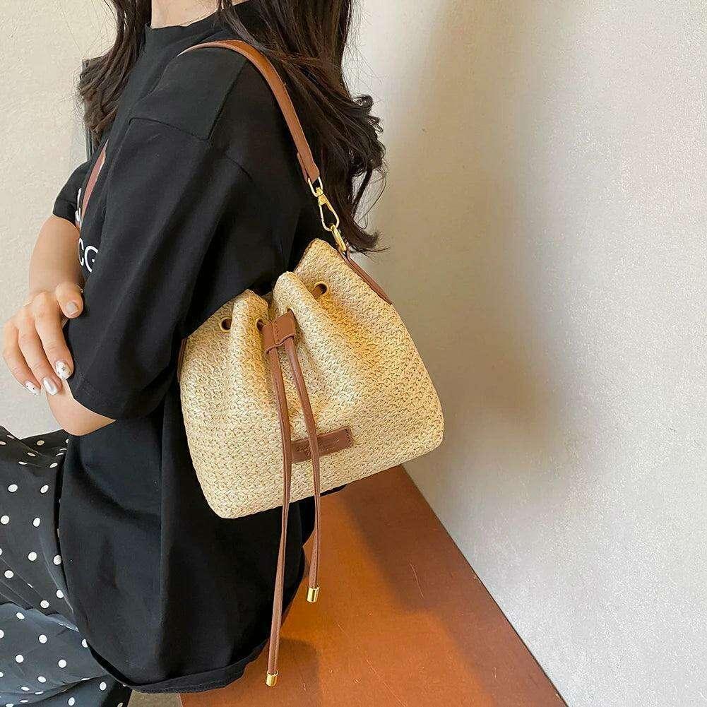 Women's Raffia Bucket Bag