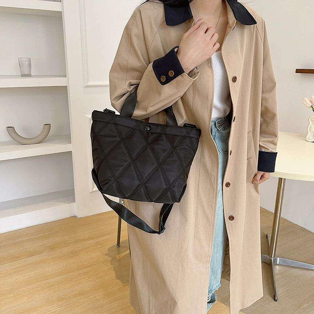 תיק קווילט קומפקטי לנשים