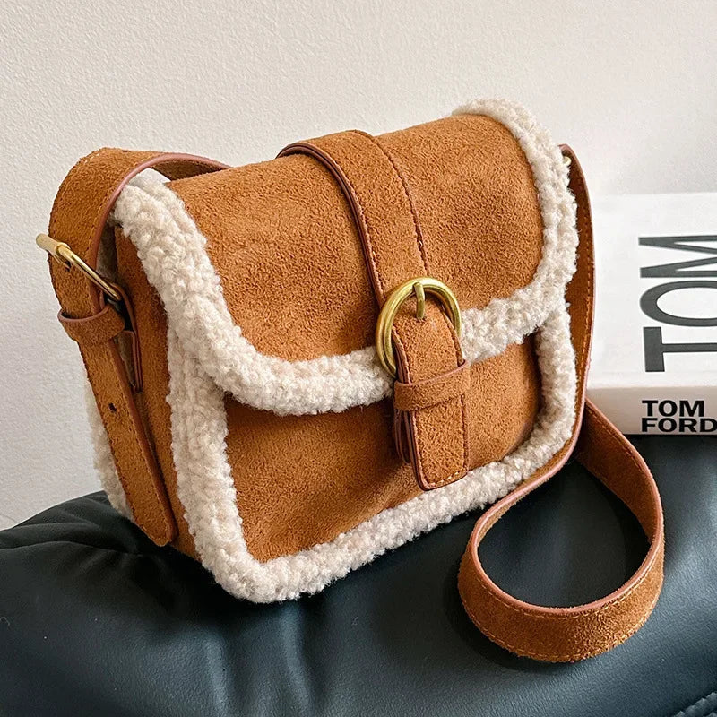 حقيبة كتف نسائية بتصميم عتيق من صوف الغنم | تصميم فريد وجذاب | كلاسيكية وعصرية